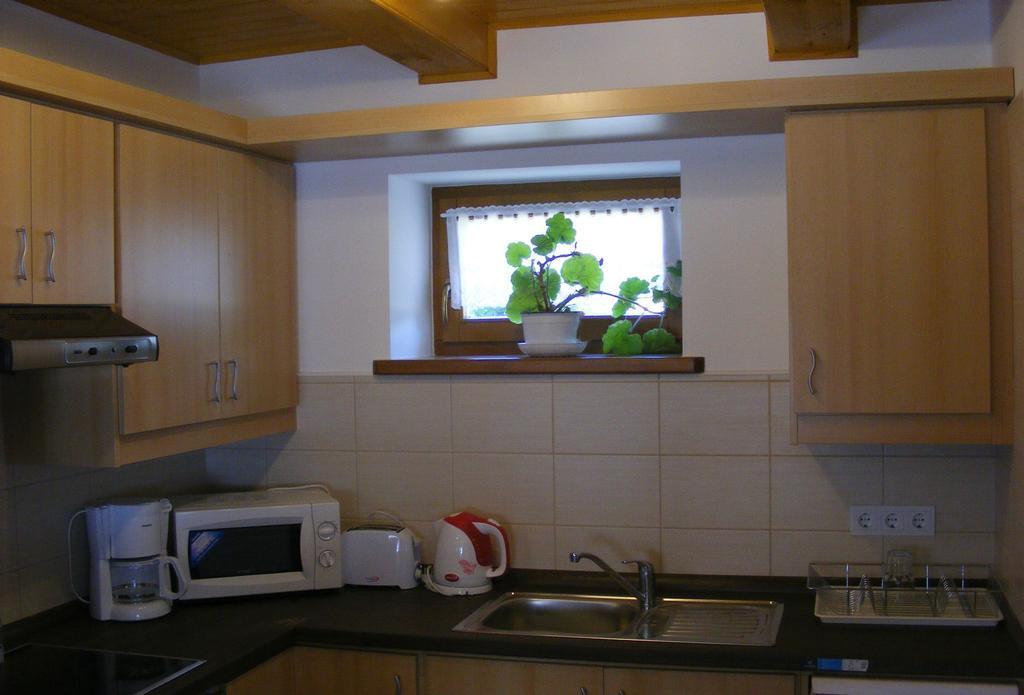 Готель Szerencsecsillag Vendeghaz Кішкйорйош Екстер'єр фото